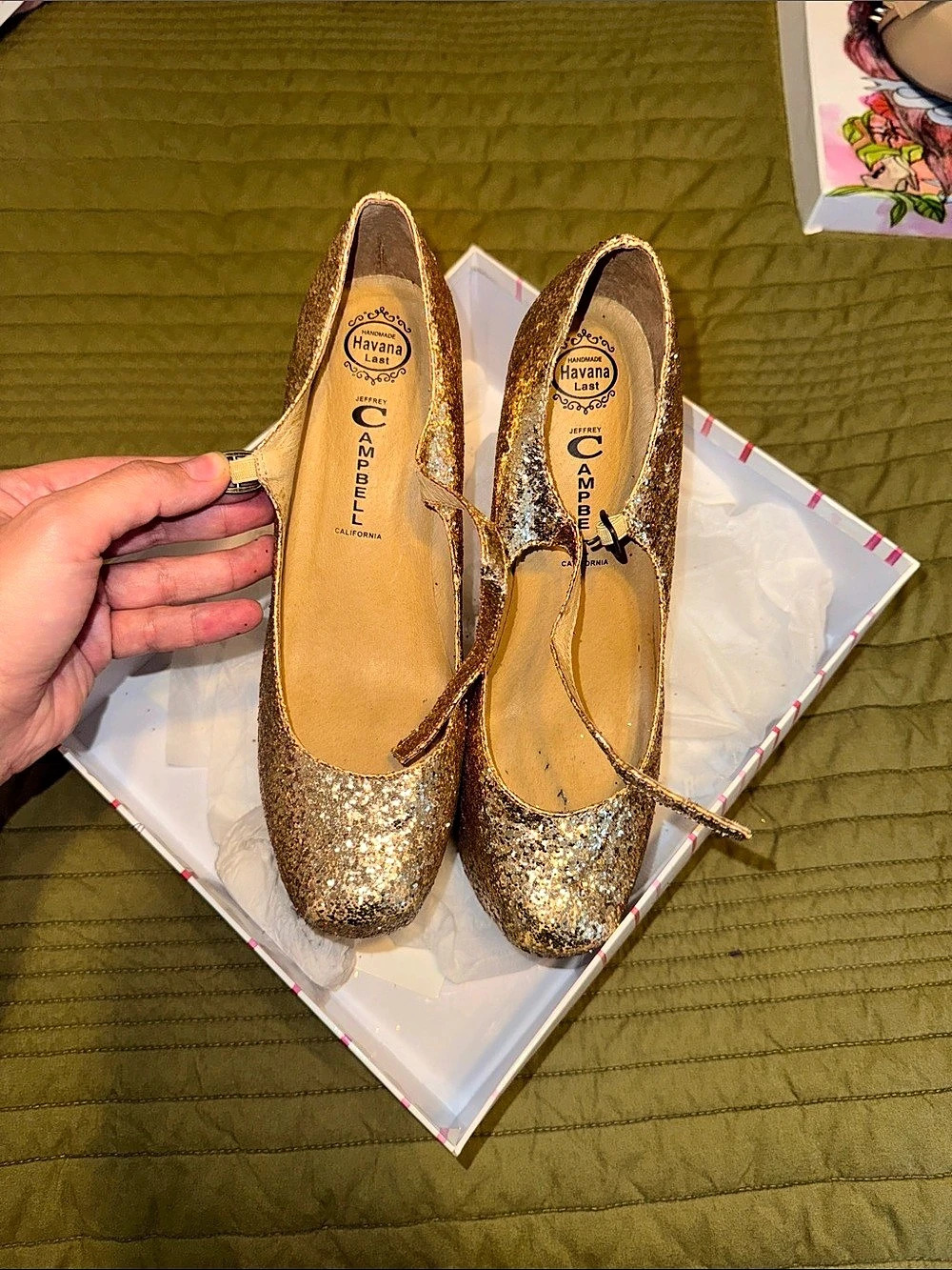 Jeffrey Campbell Gold Glitter Night Walker Heeels
Havana Last Glitter Mary Jan